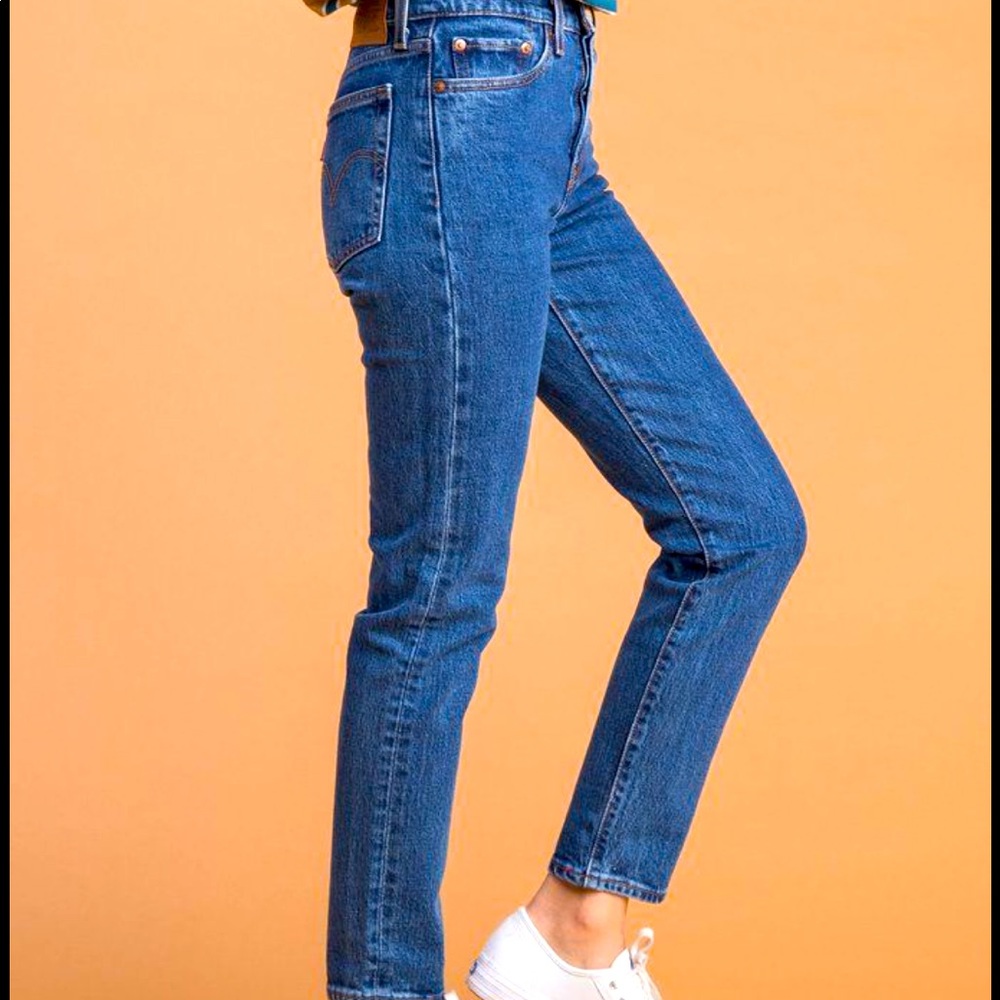 Levis Wedgie Taper